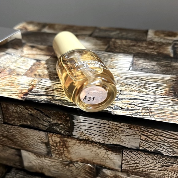 CLINIQUE Travel Lot - Powder Cleanser/Pop Lip Colour/Aromatics Elixir Perfume - Picture 8 of 10